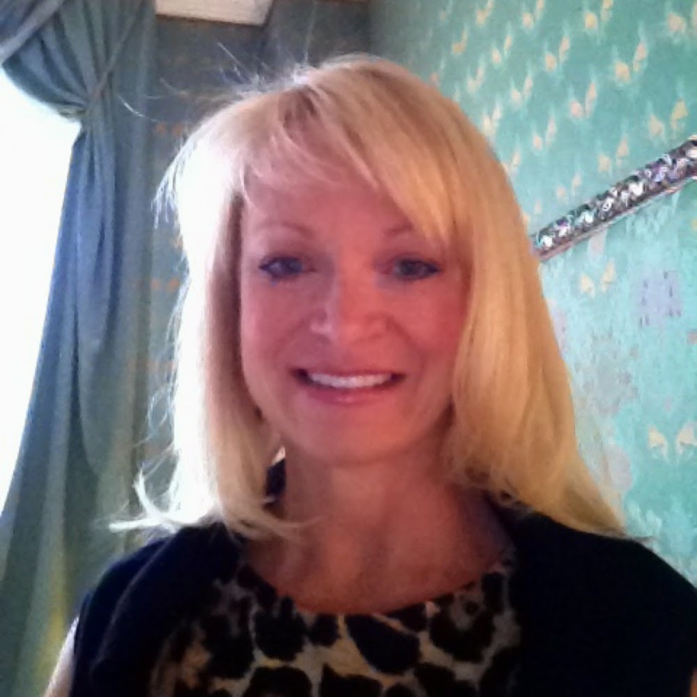 Meet your Posher, Lynn